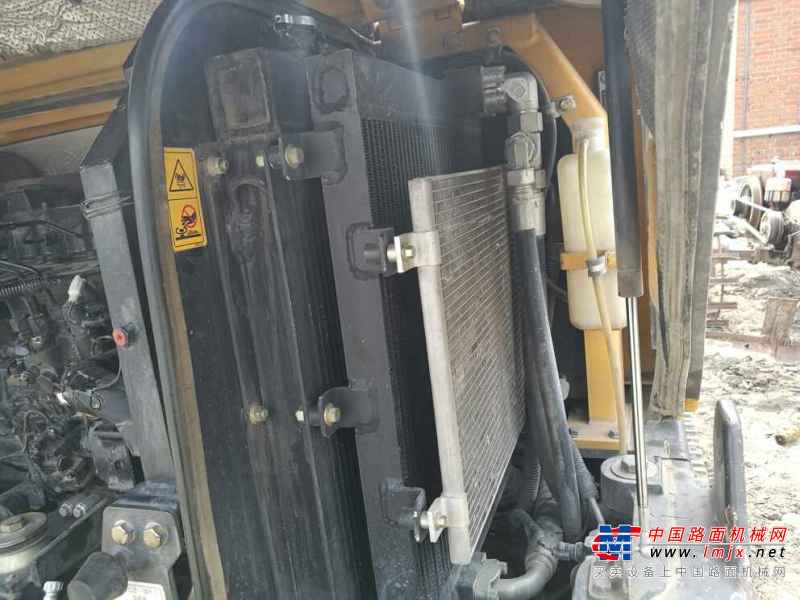 黑龙江出售转让二手4500小时2012年临工LG665挖掘机