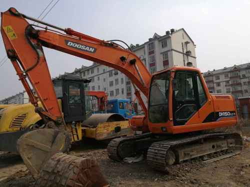 吉林出售转让二手8000小时2011年斗山DH150LC挖掘机
