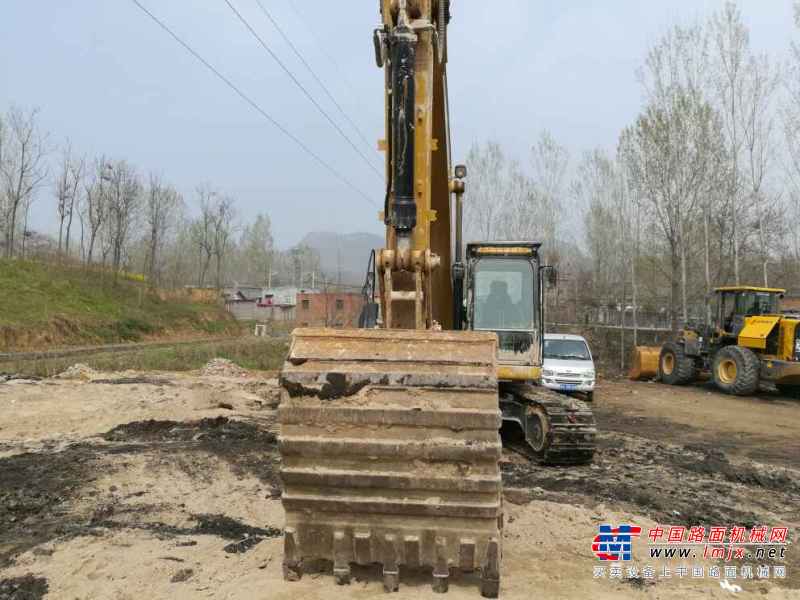 河南出售转让二手800小时2016年卡特彼勒323D2L挖掘机