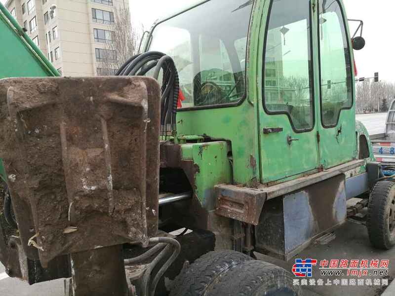 辽宁出售转让二手8000小时2008年犀牛重工轮挖WLY6180挖掘机