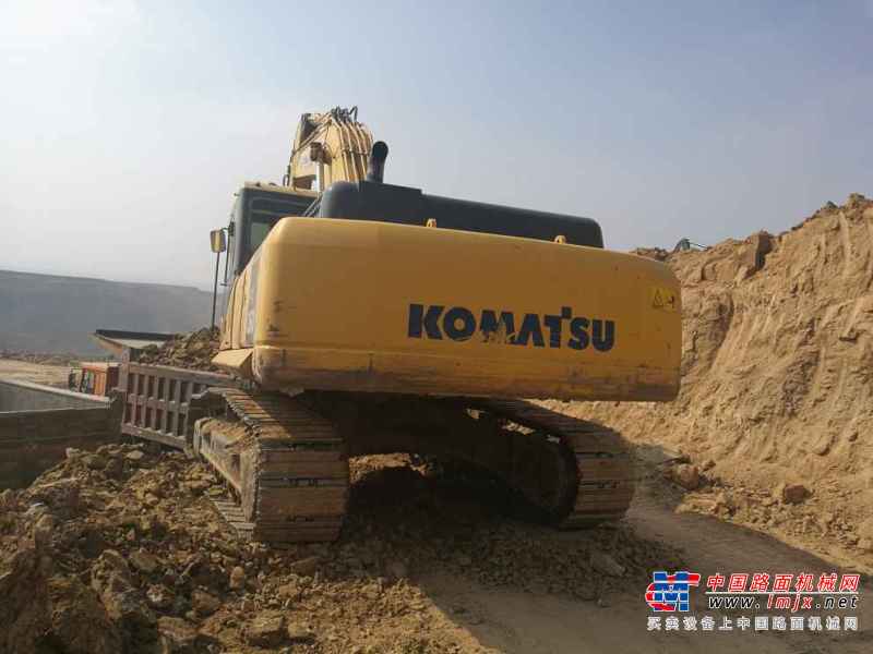 内蒙古出售转让二手11000小时2009年小松PC360挖掘机