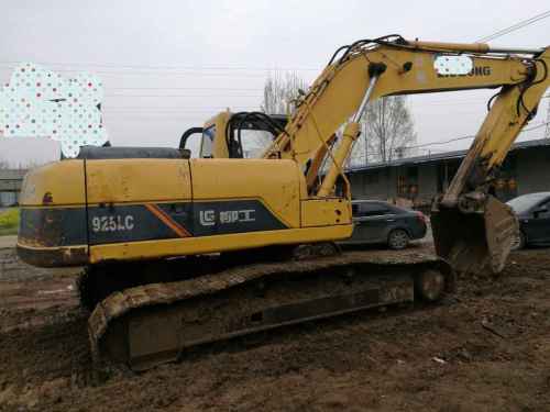 山东出售转让二手7523小时2010年柳工CLG225挖掘机