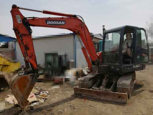 陕西出售转让二手6000小时2010年斗山DH60挖掘机