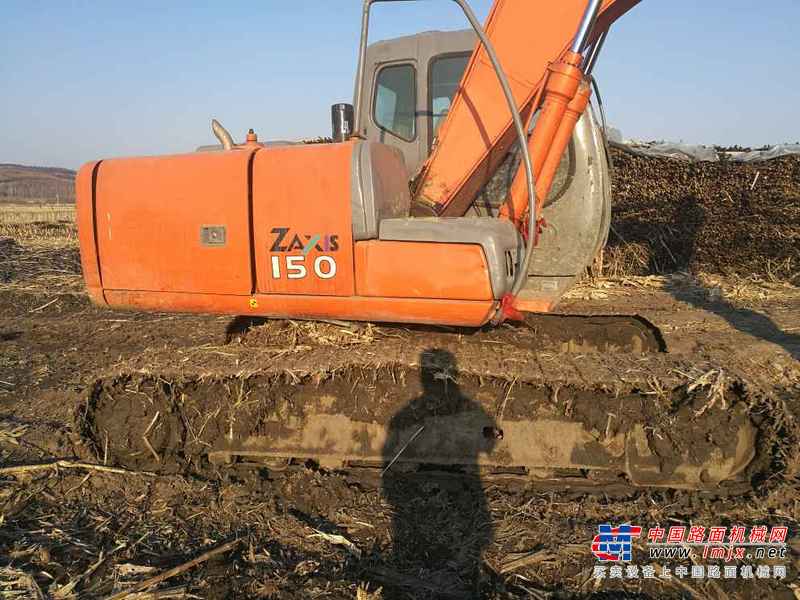 黑龙江出售转让二手12000小时2007年日立ZX120挖掘机