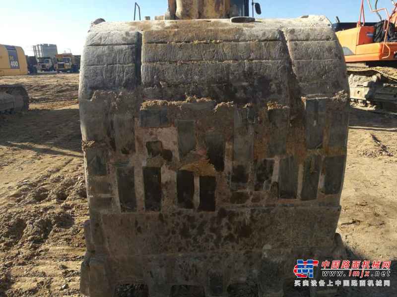 内蒙古出售转让二手6000小时2012年小松PC400挖掘机