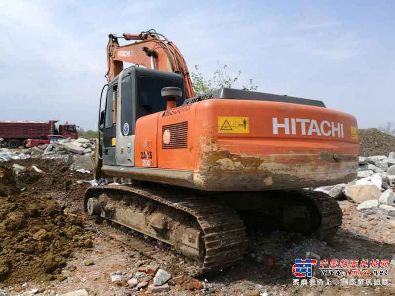 安徽出售转让二手8000小时2011年日立ZX210H挖掘机