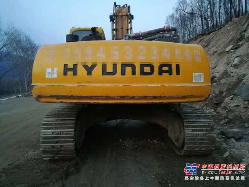 黑龙江出售转让二手15000小时2004年现代R300LC挖掘机