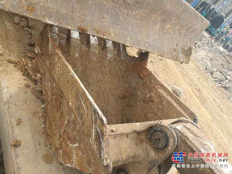 山东出售转让二手7532小时2010年竹内TB150C挖掘机
