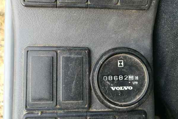 吉林出售转让二手8600小时2011年沃尔沃EC240B挖掘机