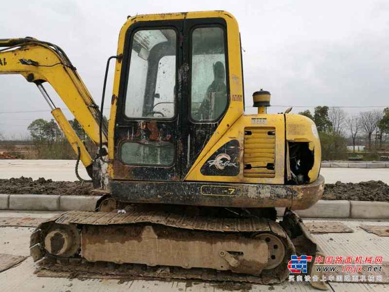 湖北出售转让二手12000小时2008年现代R55挖掘机