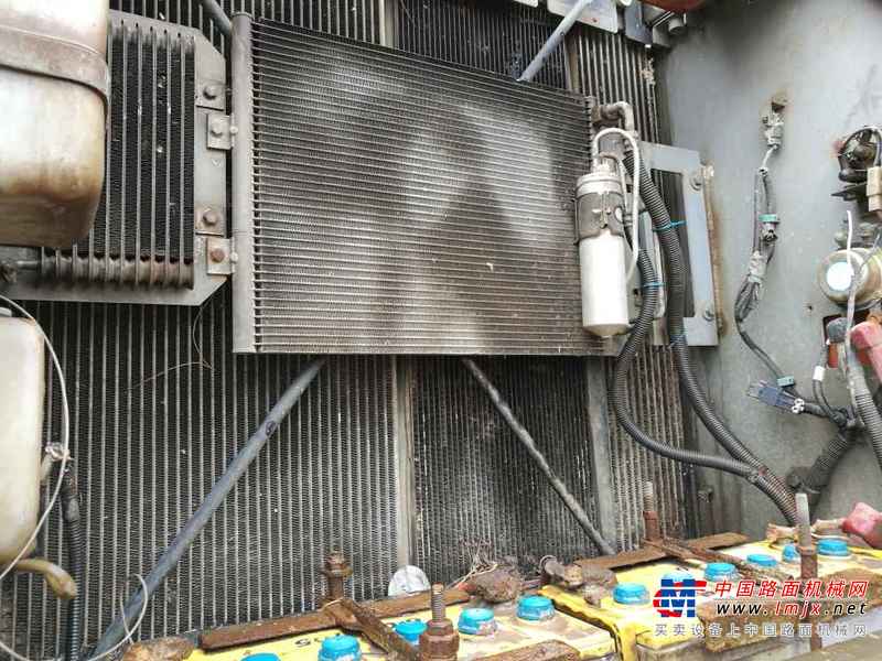 湖北出售转让二手7600小时2009年日立EX200挖掘机