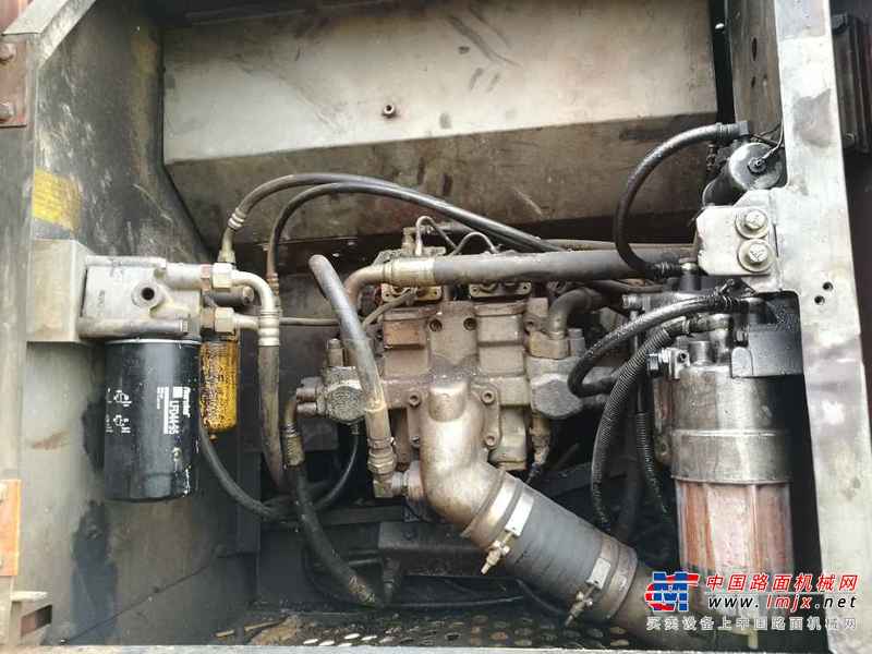 湖北出售转让二手7600小时2009年日立EX200挖掘机