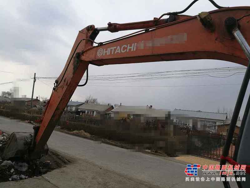 黑龙江出售转让二手15000小时2003年日立EX120挖掘机