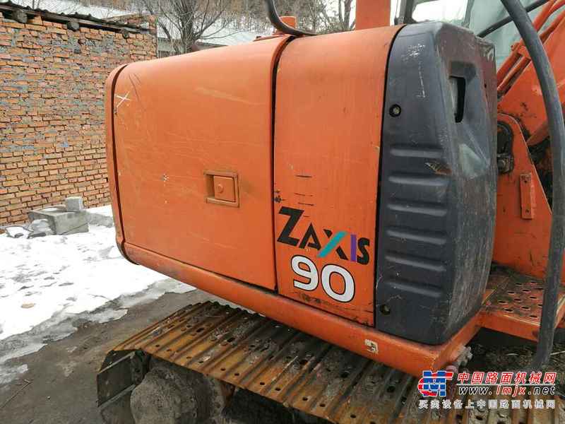 黑龙江出售转让二手16000小时2008年日立ZX70挖掘机