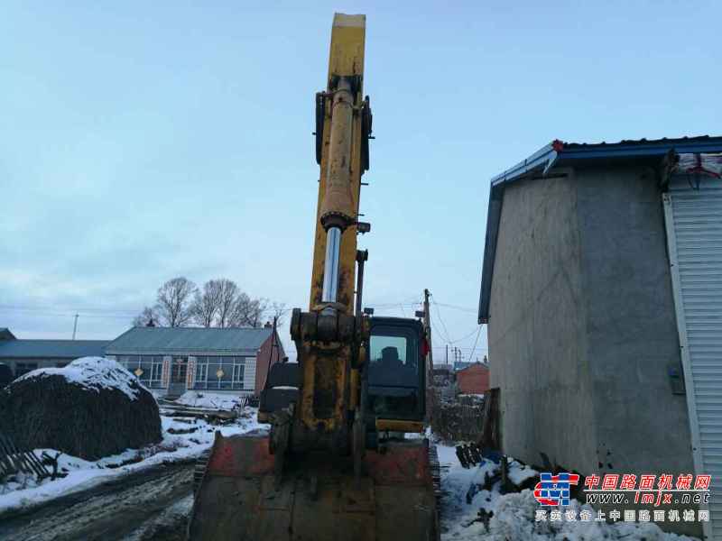 黑龙江出售转让二手9000小时2010年住友SH240挖掘机