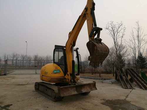 吉林出售转让二手3000小时2010年JCB8056挖掘机