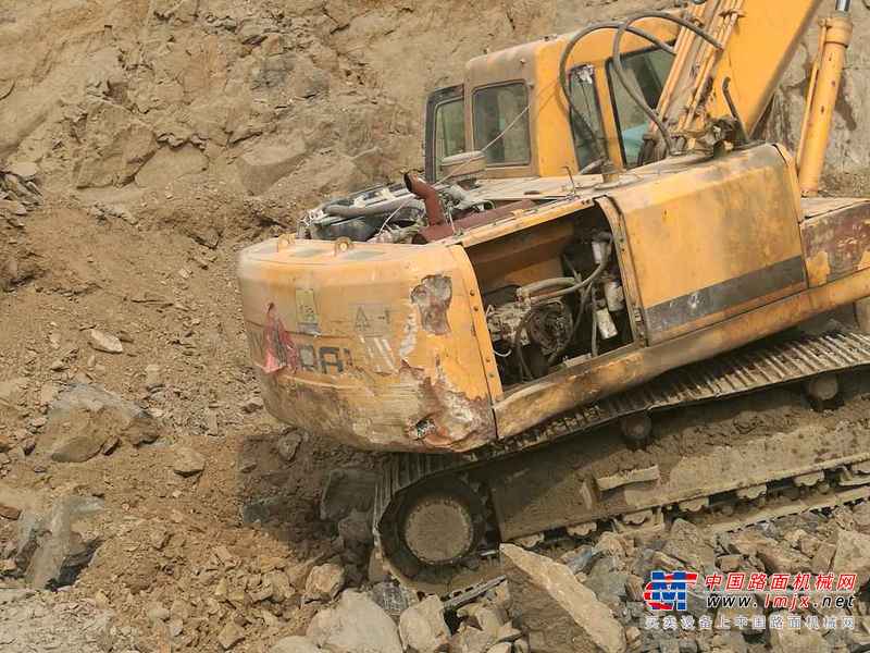 山东出售转让二手12854小时2007年现代R225挖掘机