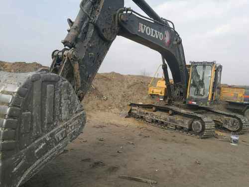内蒙古出售转让二手14000小时2011年沃尔沃EC360BLC挖掘机