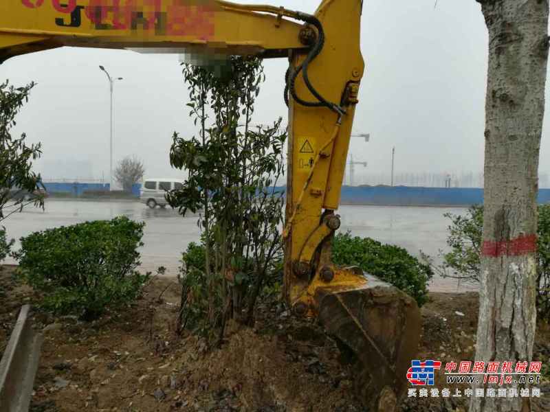 河南出售转让二手5200小时2013年山重建机JCM906D挖掘机