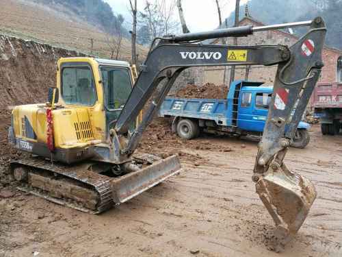 陕西出售转让二手4000小时2013年沃尔沃EC55BPRO挖掘机