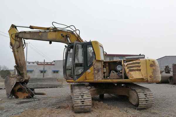 陕西出售转让二手15000小时2009年柳工CLG225C挖掘机