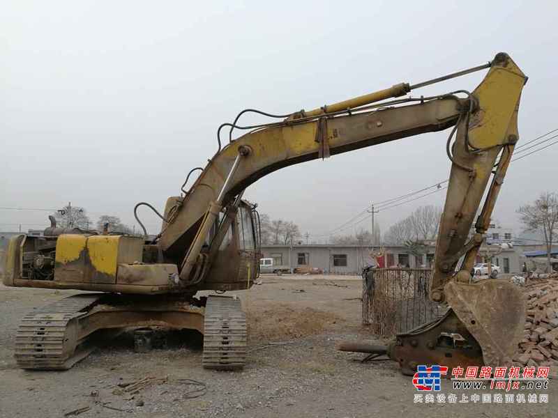 陕西出售转让二手15000小时2009年柳工CLG225C挖掘机