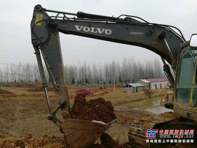 河南出售转让二手4213小时2009年沃尔沃EC140BLC挖掘机