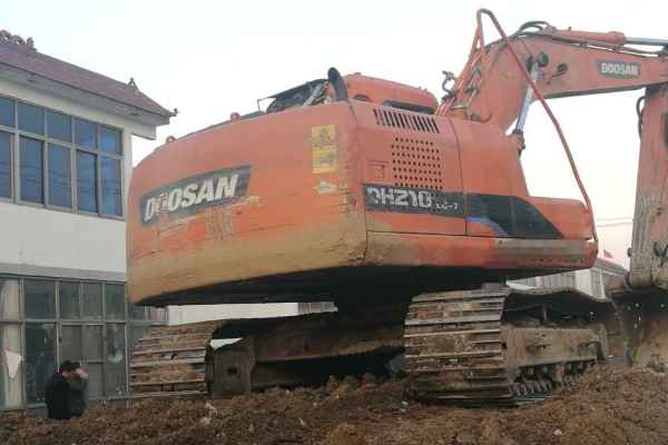 山东出售转让二手8295小时2011年斗山DH150LC挖掘机
