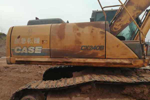 四川出售转让二手12563小时2011年凯斯CX240B挖掘机