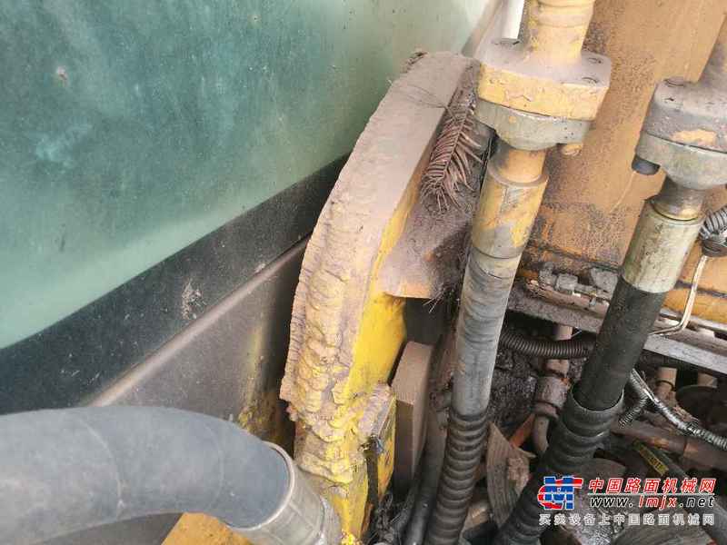 湖北出售转让二手9600小时2010年三一重工SY235C挖掘机