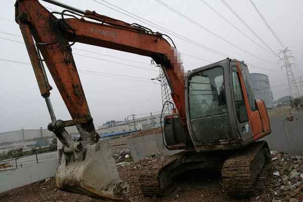 安徽出售转让二手8000小时2010年日立ZX70挖掘机