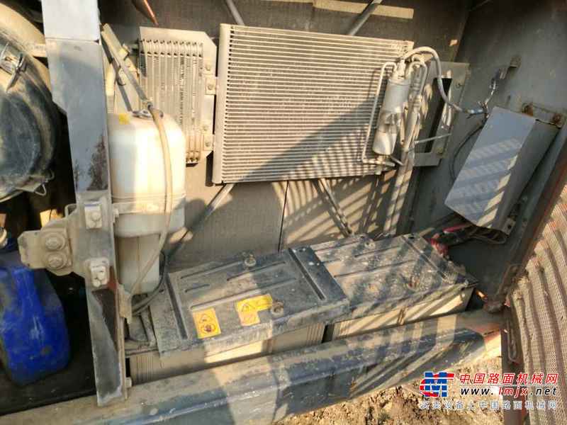安徽出售转让二手15000小时2008年日立ZX240挖掘机