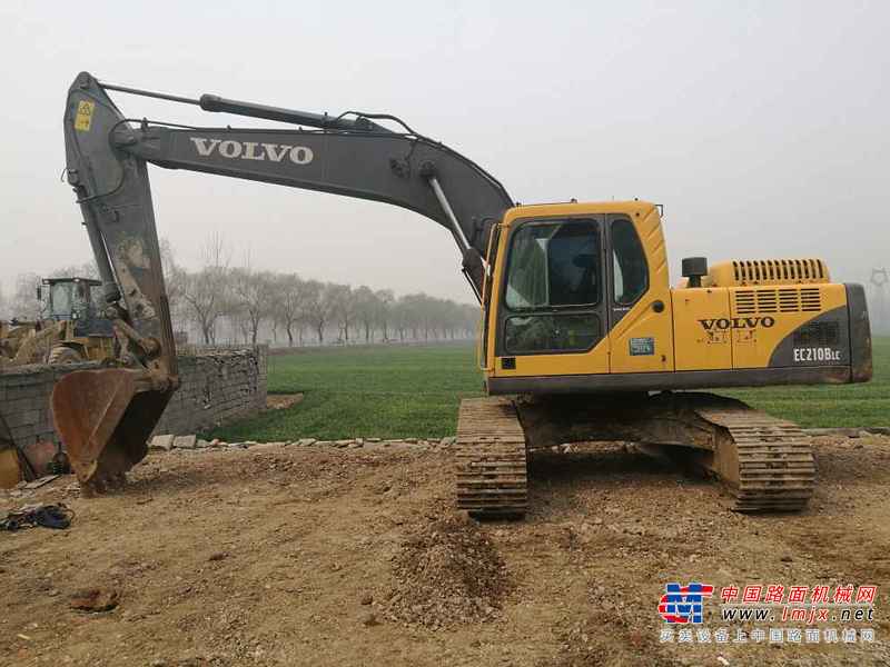 山东出售转让二手6732小时2010年沃尔沃EC210BLC挖掘机