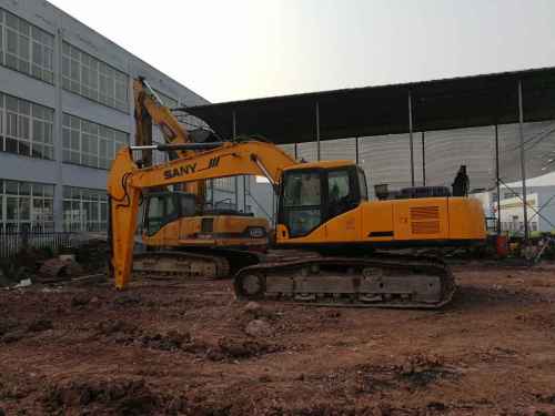 四川出售转让二手8406小时2007年三一重工SY215C8M挖掘机