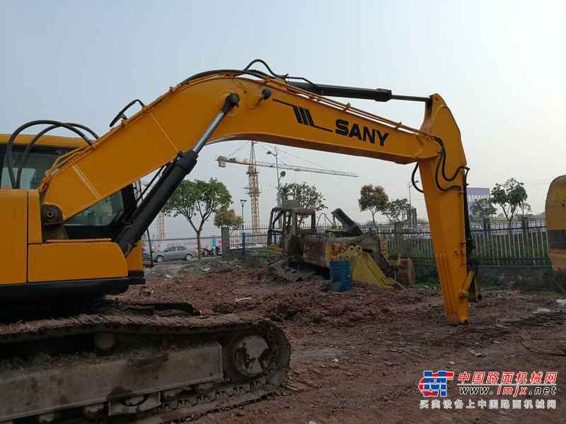 四川出售转让二手8406小时2007年三一重工SY215C8M挖掘机