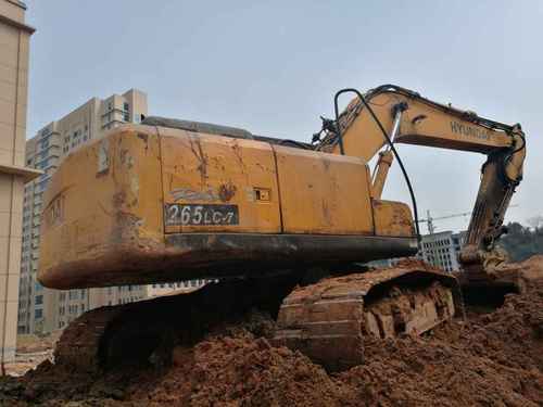 湖北出售转让二手12000小时2008年现代R225LC挖掘机