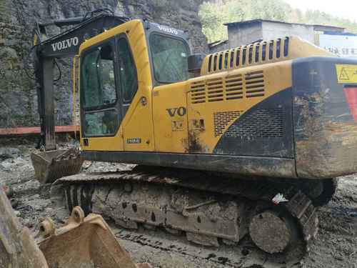 湖北出售转让二手8500小时2011年沃尔沃EC210B挖掘机