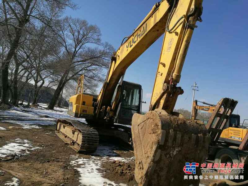内蒙古出售转让二手6000小时2011年玉柴YC230LC挖掘机