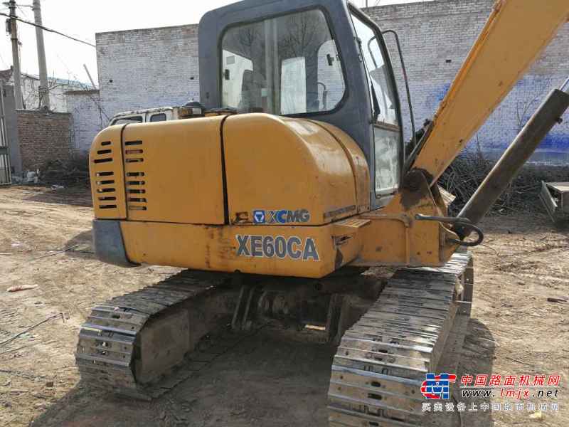 陕西出售转让二手8000小时2009年徐工XE60挖掘机