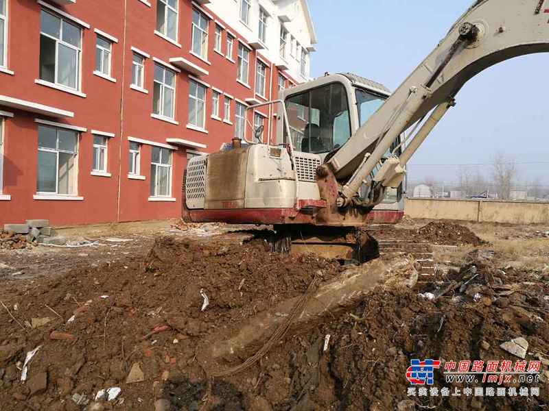 山东出售转让二手7523小时2011年竹内TB175S挖掘机