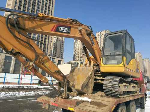 内蒙古出售转让二手6000小时2011年福田雷沃FR150挖掘机