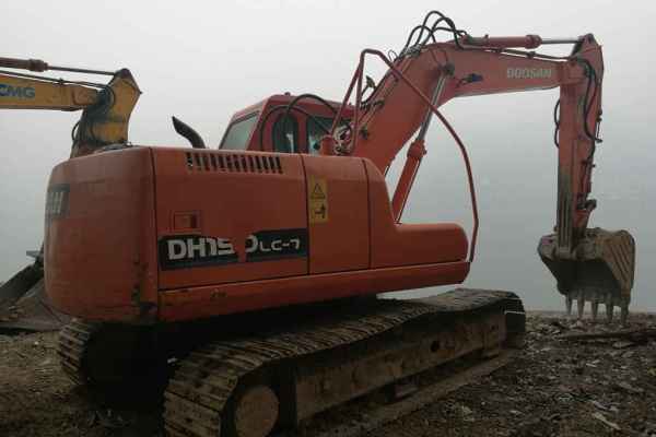湖北出售转让二手8500小时2010年斗山DH150LC挖掘机