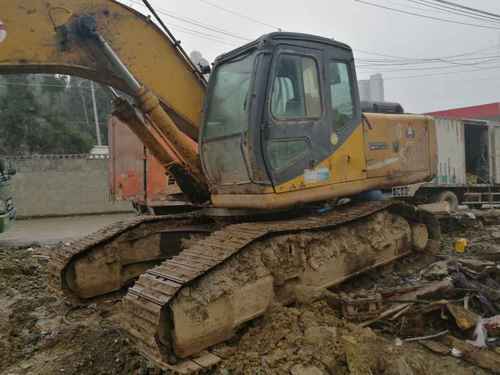 湖北出售转让二手9800小时2009年山重建机JCM924D挖掘机
