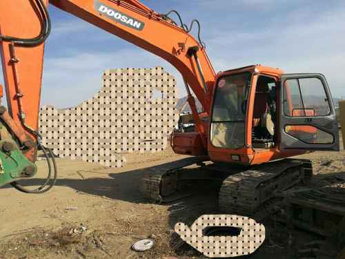 内蒙古出售转让二手6000小时2011年斗山DH150LC挖掘机