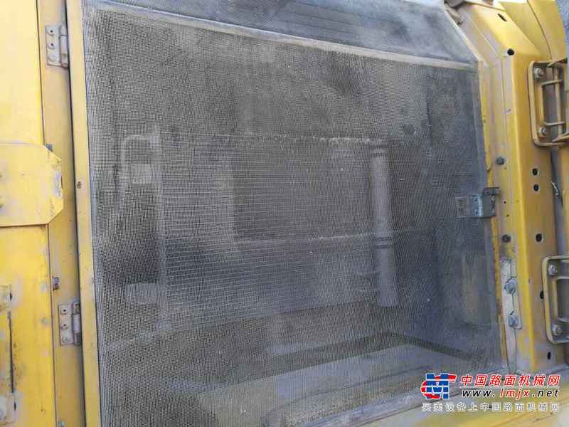 黑龙江出售转让二手7000小时2010年小松PC240LC挖掘机