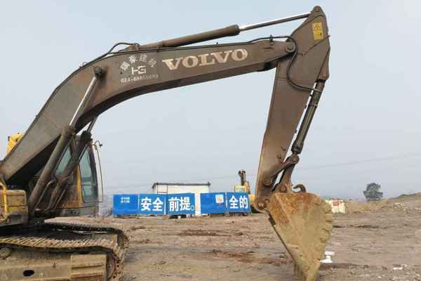 四川出售转让二手5614小时2011年沃尔沃EC290BLC挖掘机