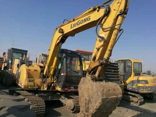内蒙古出售转让二手7500小时2008年柳工CLG908C挖掘机