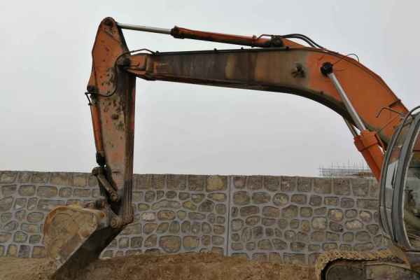 陕西出售转让二手10000小时2008年日立ZX240挖掘机