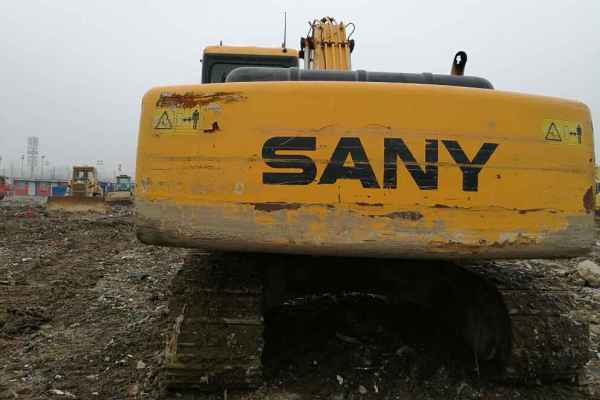 湖北出售转让二手11000小时2010年三一重工SY215C挖掘机