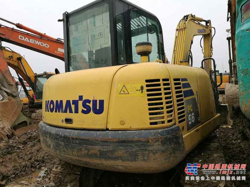 湖北出售转让二手6200小时2012年小松PC56挖掘机